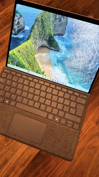 Microsoft Surface Pro 11th Editio