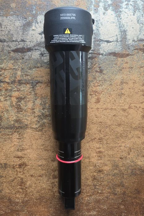 RockShox Deluxe Select+