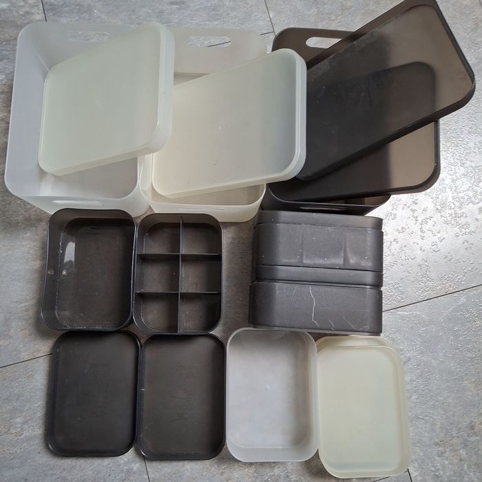 Pudełka na kosmetyki i akcesoria