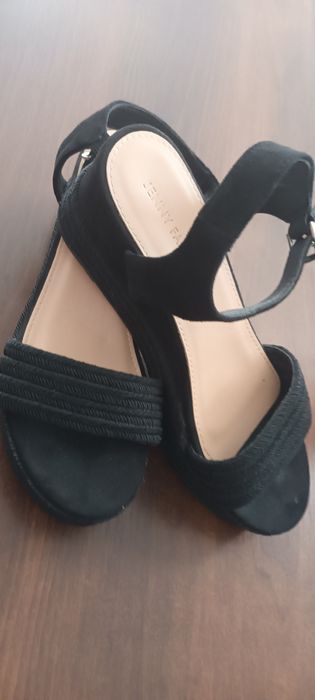 Sandały damskie na koturnie czarne 41 Jenny Fairy