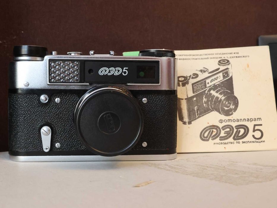 Продам плівковий фотоапарат Фед-5