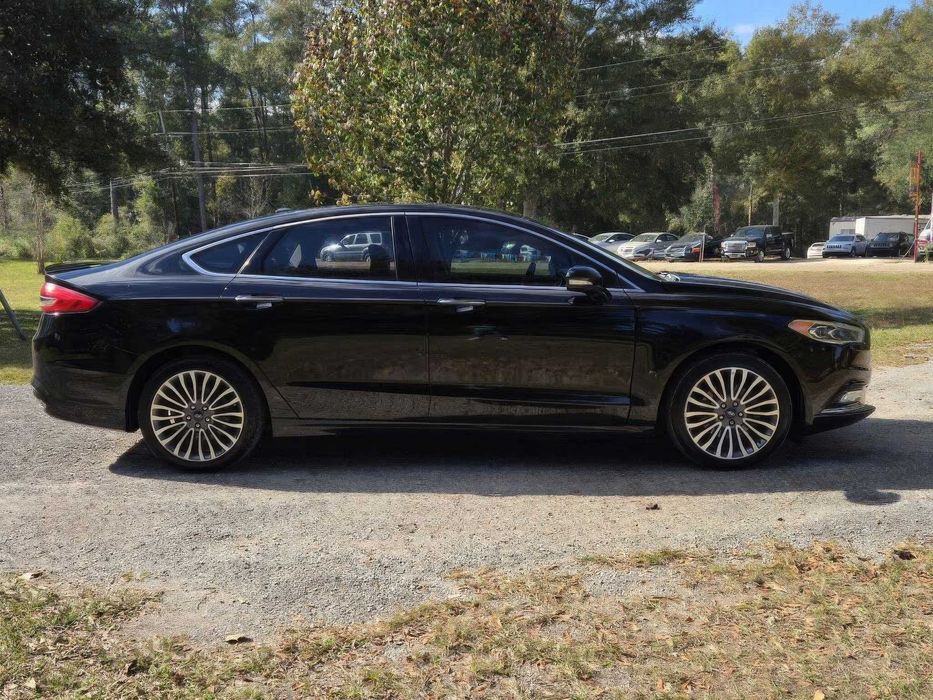 Ford Fusion Titanium      2017