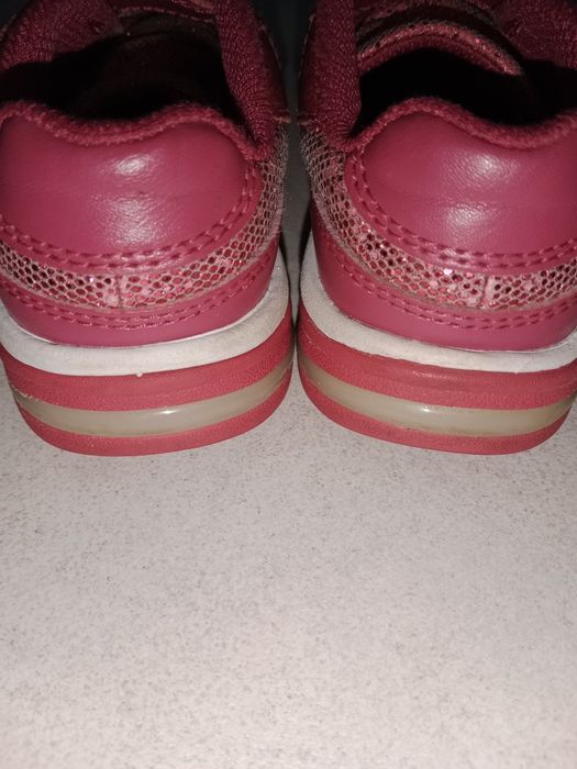 Adidasy półbuty Clarks 25