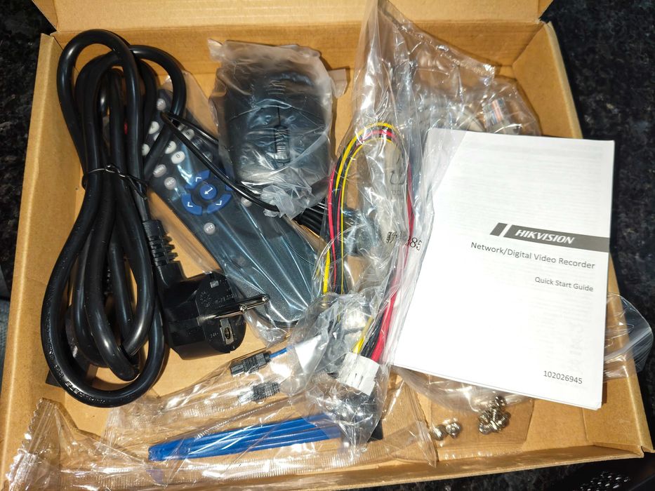 Hikvision DS-7616NI-I2/16P – NVR 16 Canais PoE – NOVO
