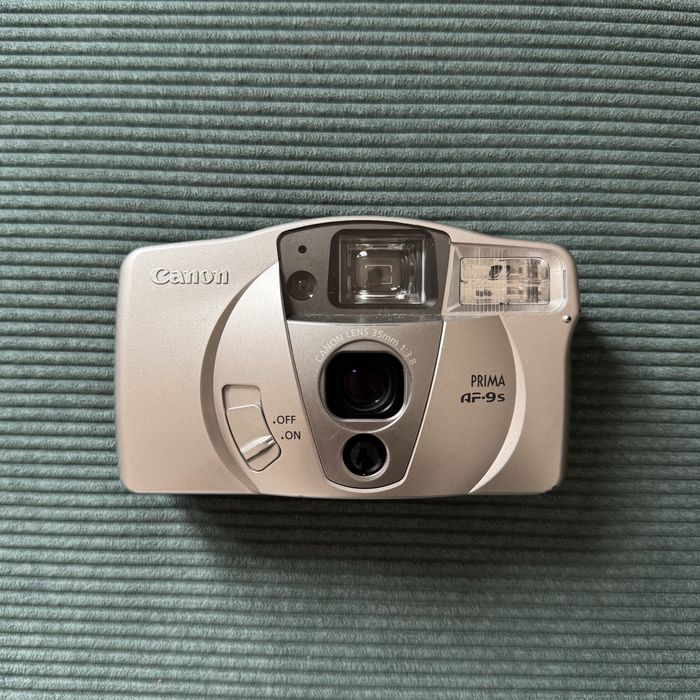 Canon Prima AF-9S (point and shoot)