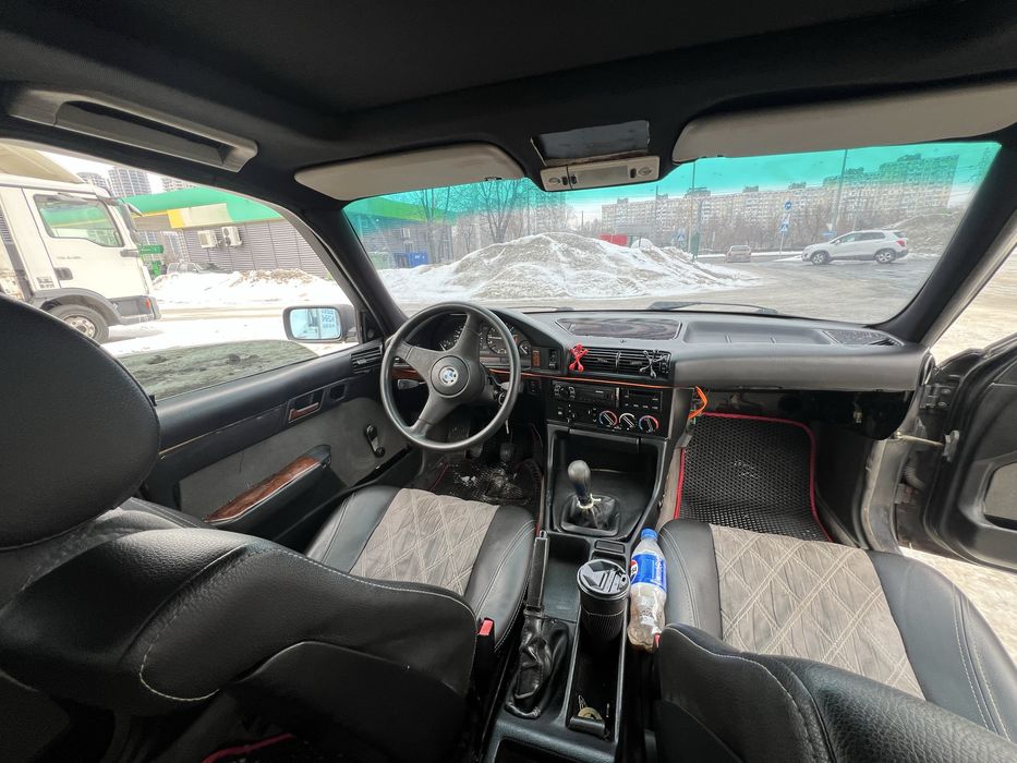 BMW E34 m52b25 на отстрелах