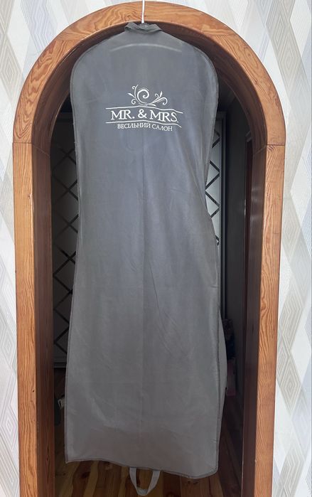 Вечірня блискуча сукня, одягнена 1 раз, 46 розмір