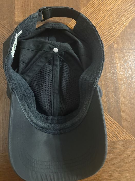 Чоловіча кепка Lacoste