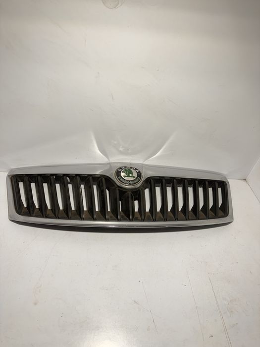 Skoda octavia 2008-12 рестайл шкода а5 рест решетка решітка оригінал