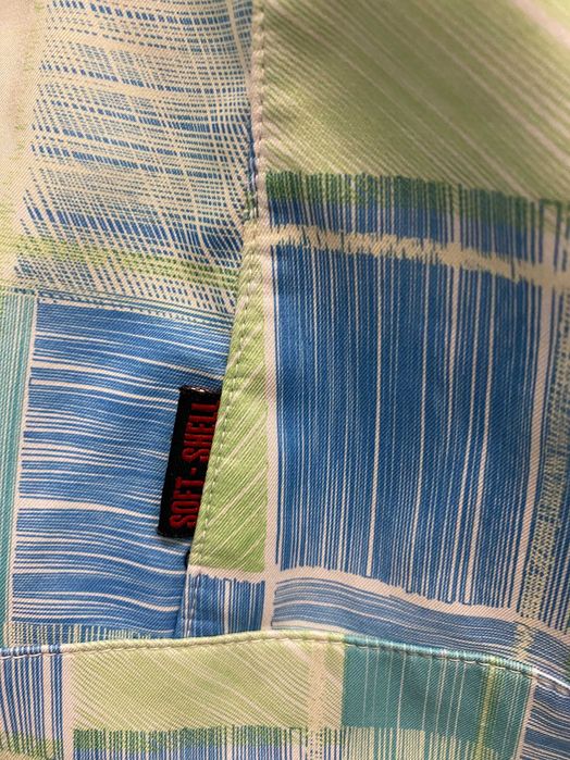 Куртка софтшел  Alpine pro XS,  яркая, удобная, подойдет для ребенка.