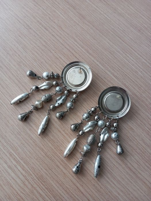 Brincos compridos e leves