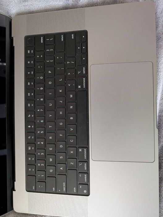 MacBook Pro M1 Pro 16 | 16 GB RAM | 1TB SSD | Topowa konfiguracja