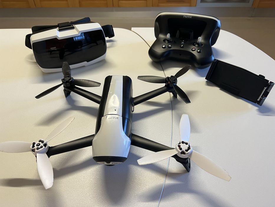 Drone Parrot BEBOP 2 + FVP com mochila