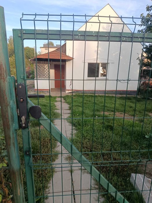 Sprzedam dom z działką 7a