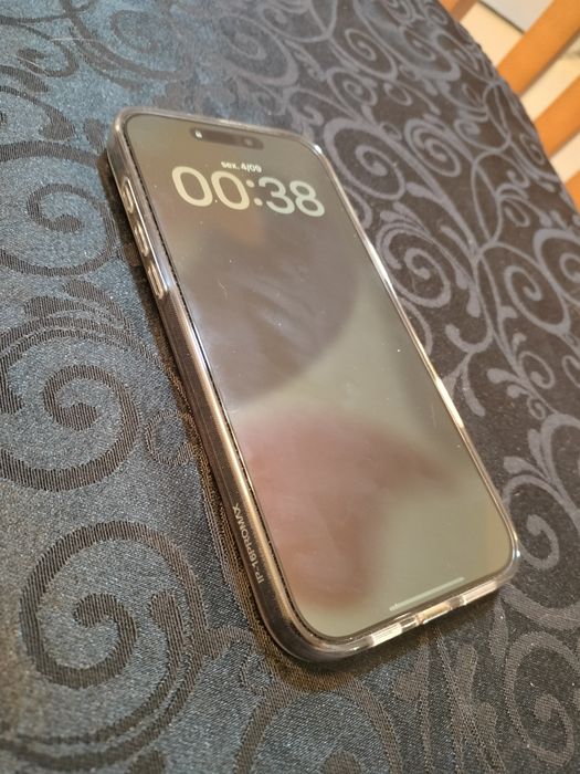 Iphone 16 pro max 100%
