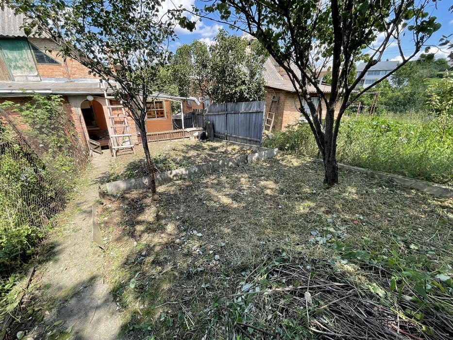 Покос трави/Косіння трави/Порізка Дерев / Виріз дерев