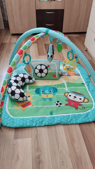 Розвиваючий килимок Bright Starts Grip & Kick Оball для немовлят