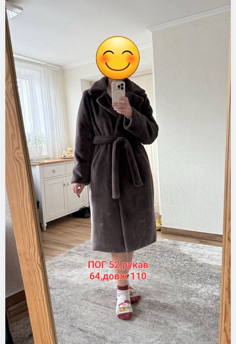 Тепла шубка нова