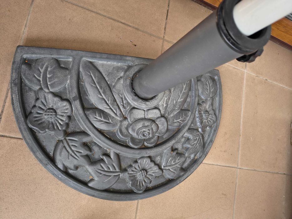 podstawa parasola na balkon beton