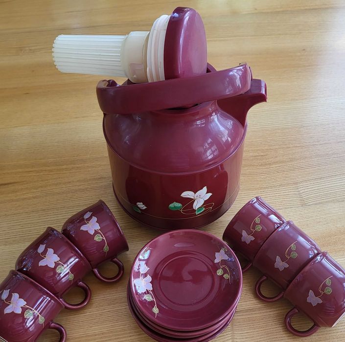 Кавовий/чайний набір з чайником-термос на 6 персон