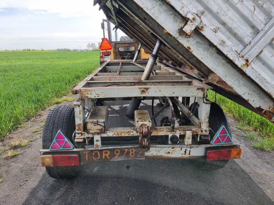Przyczepa Autosan D732 4 tony czesci