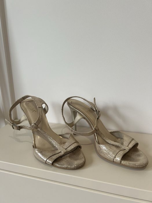 Złote sandałki Venezia 36