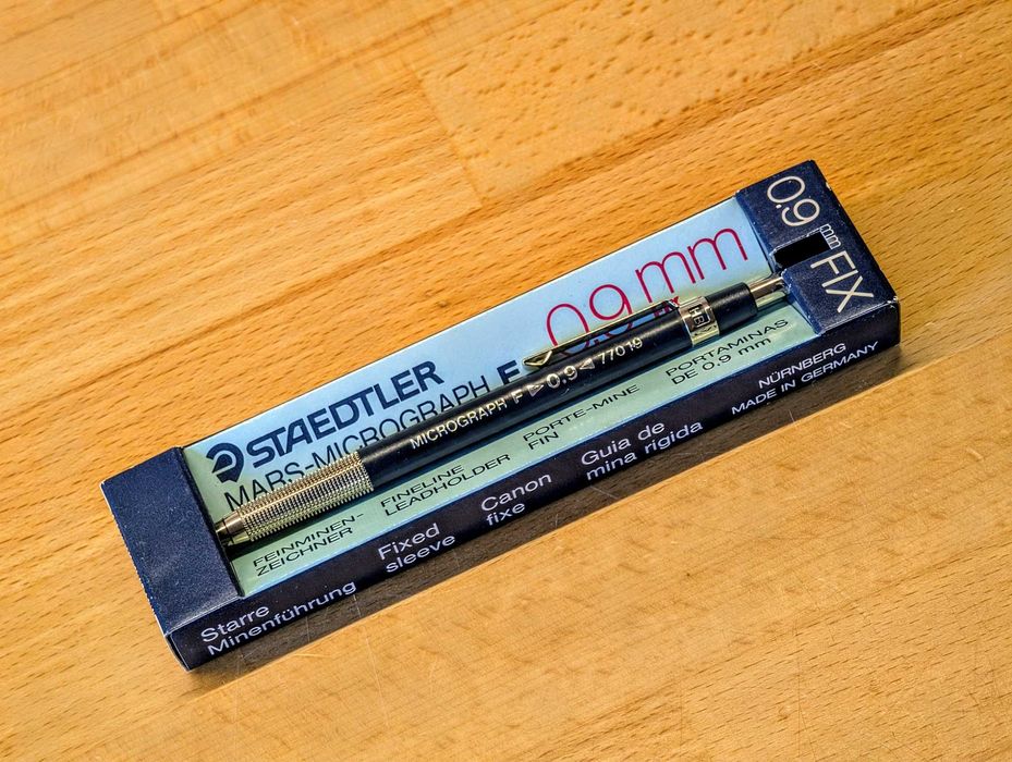 Staedtler Mars Micrograph F 77019 0,9 mm – NOS, fabrycznie zapakowany (lata 80.)