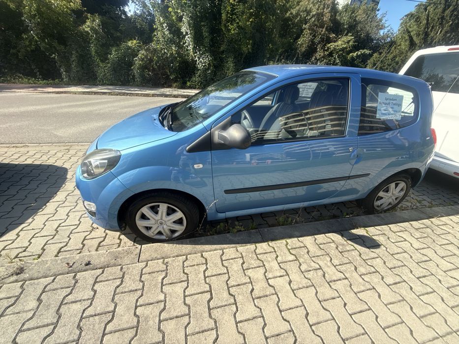 Sprzedam renault twingo 2013 1.2 benzyna