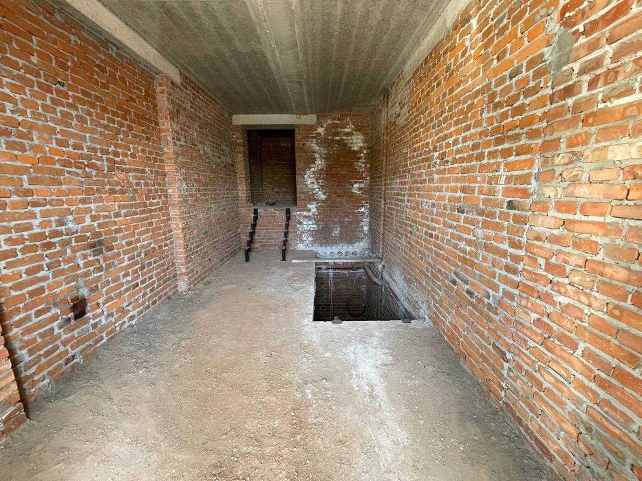 Продаж комерційного приміщення Винники 110 м.кв.