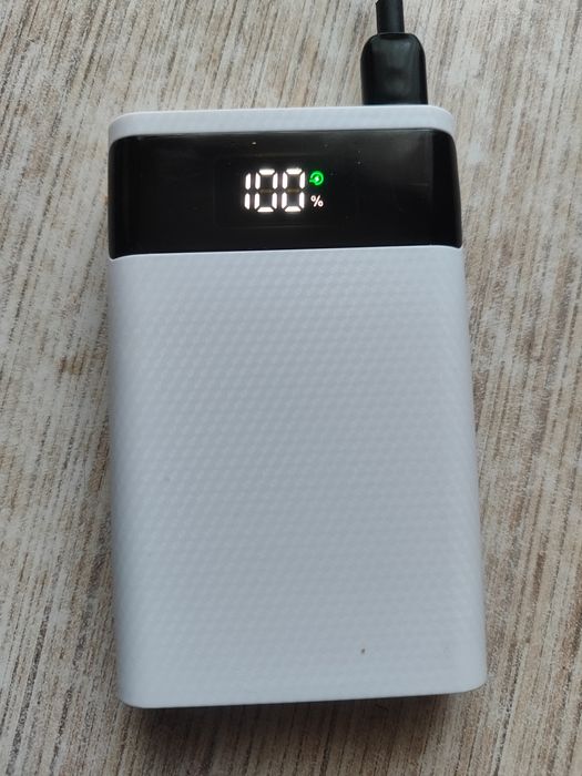 Повербанк, 12000+ mAh. Новий