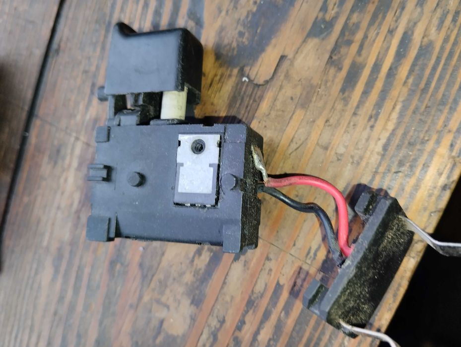 Продам кнопки для шуруповерта