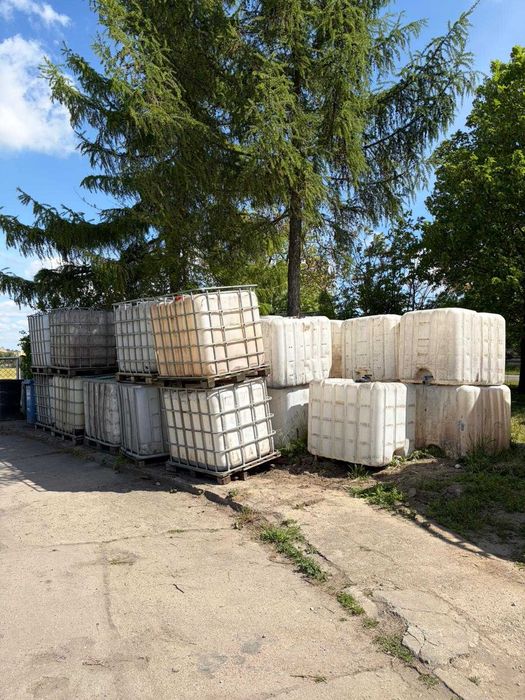 mauzery zbiorniki paleto-pojemnik 1000l używane uszkodzone