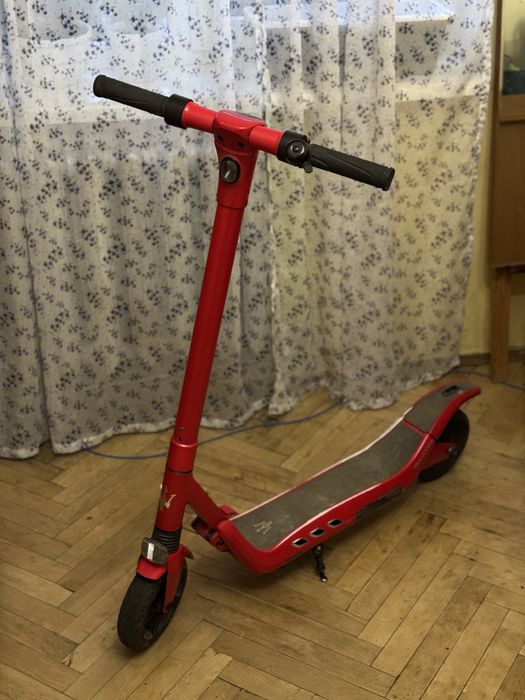 Електросамокат Maserati MC-ES80