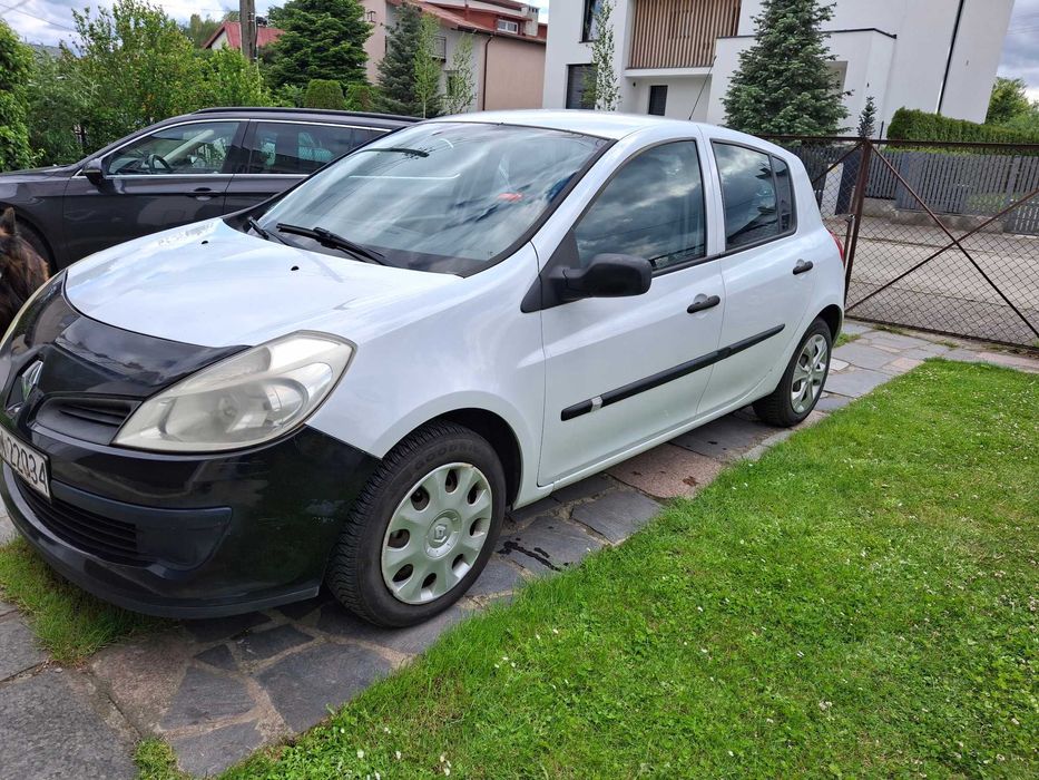"Biała Strzała" - Renault Clio 1,2 / 2008