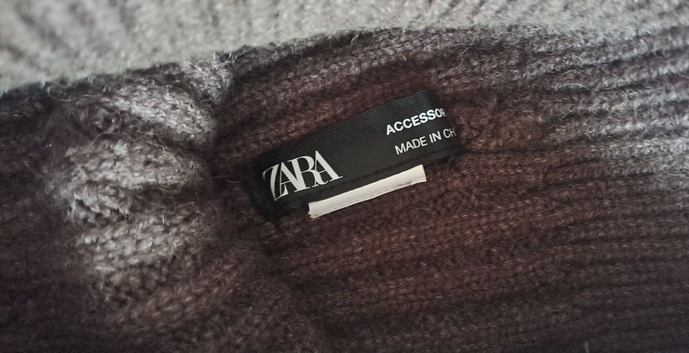 Шапка шарф комплект Zara на 4-6 років