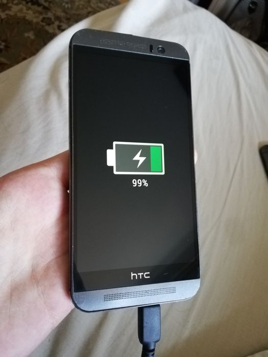 HTC One M9 3 sztuki gratis HTC One M8