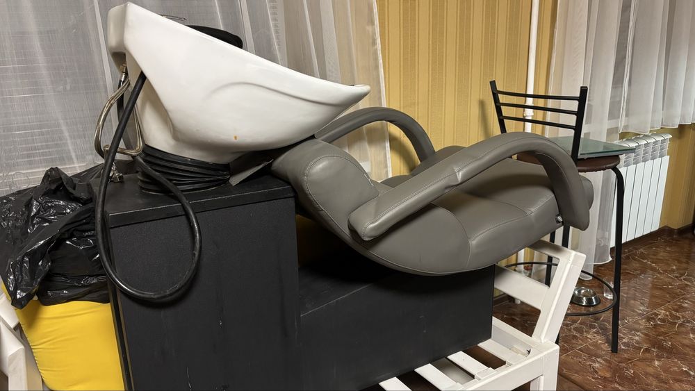 Продам парикмахерскую мойку б/у