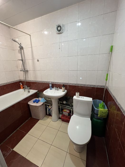 Продам 3- кімнатну квартиру на 1 поверсі у центрі міста - View 4