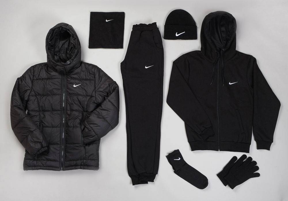 Куртка Nike + Спортивний костюм чоловічий + набір аксесуарів