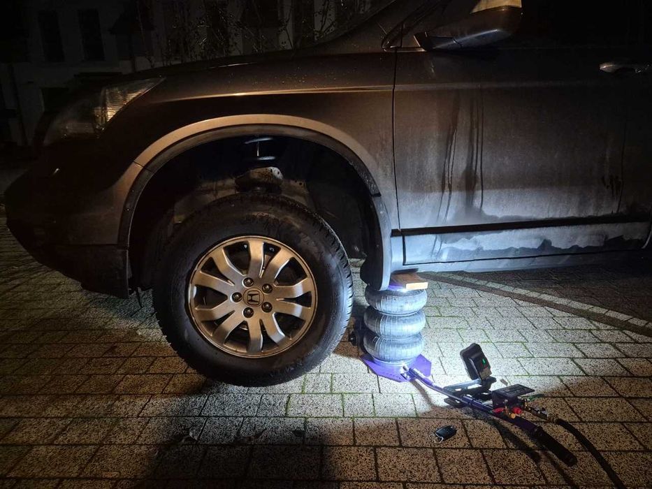 NOWY Podnośnik Pneumatyczny Bałwanek 3.5T Samochodowy 15-40cm