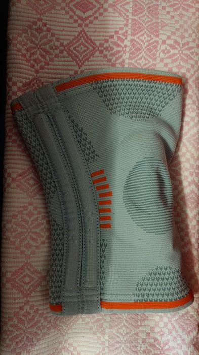 Бандаж/ортез на коліно Orliman (Испания)