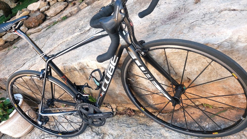 Cube Litening Evo carbono topo gama t53