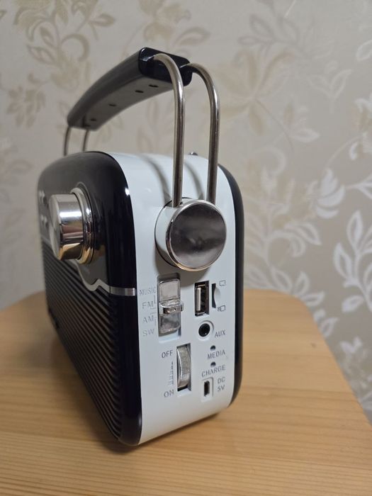 Радіоприймач Real EL X-545 — НОВИЙ, MP3/ USB /AUX/ FM / AM / SW
