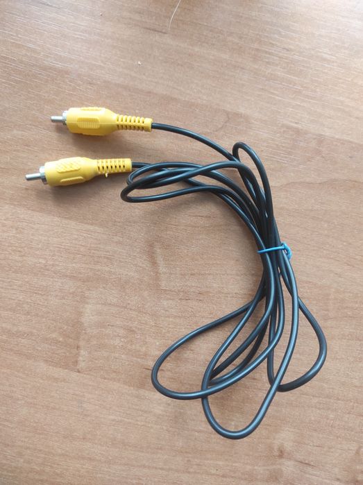 Відео, аудіо кабелі.