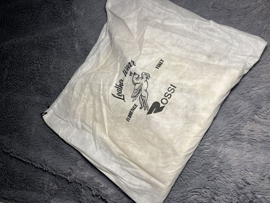 Mala bolsa em pele genuína, completamente nova, da marca BrunoRossi.