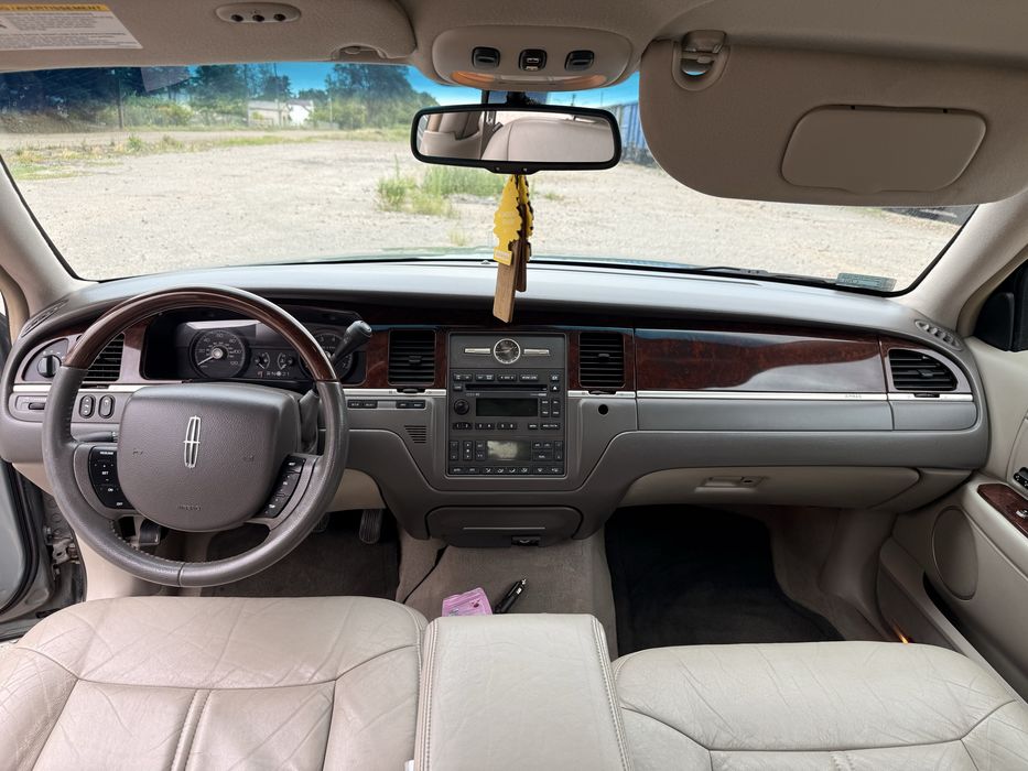 Lincoln town car 4.6 b/g