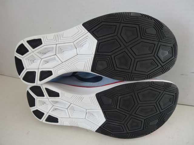 Buty NIKE FLY roz 42 Sportowe Adidasy