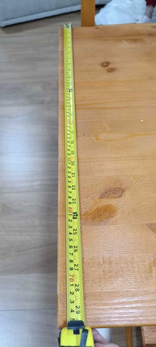 Mesa NOVA E IMPECÁVEL de madeira