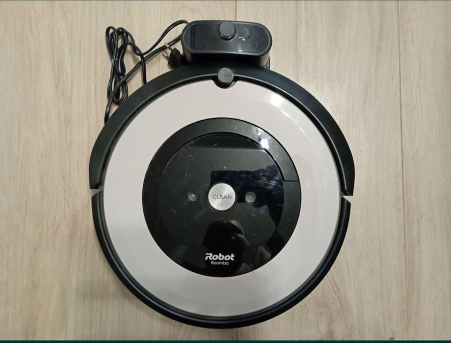 iRobot Roomba e5