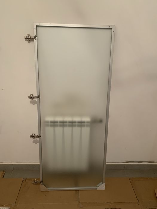 Двері скло в алюмінієвому профілі